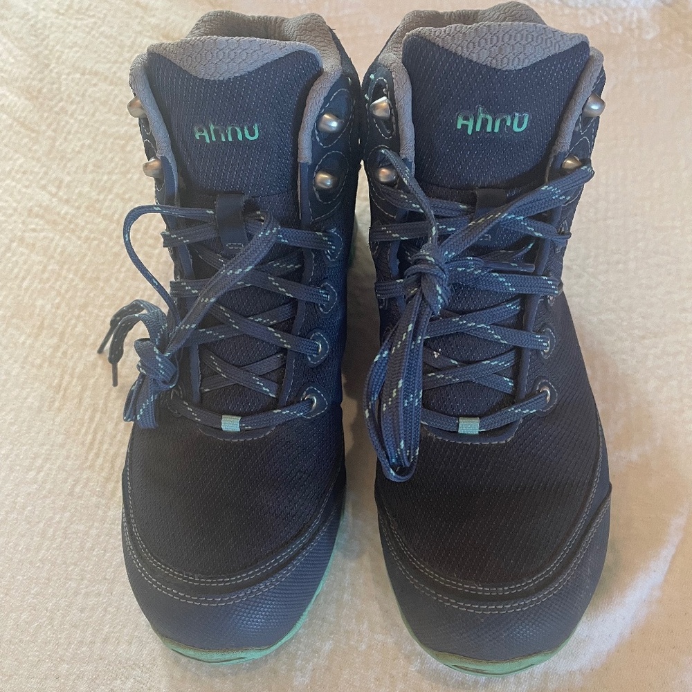 Ahnu Sugarpine II Waterproof Hiking Boot